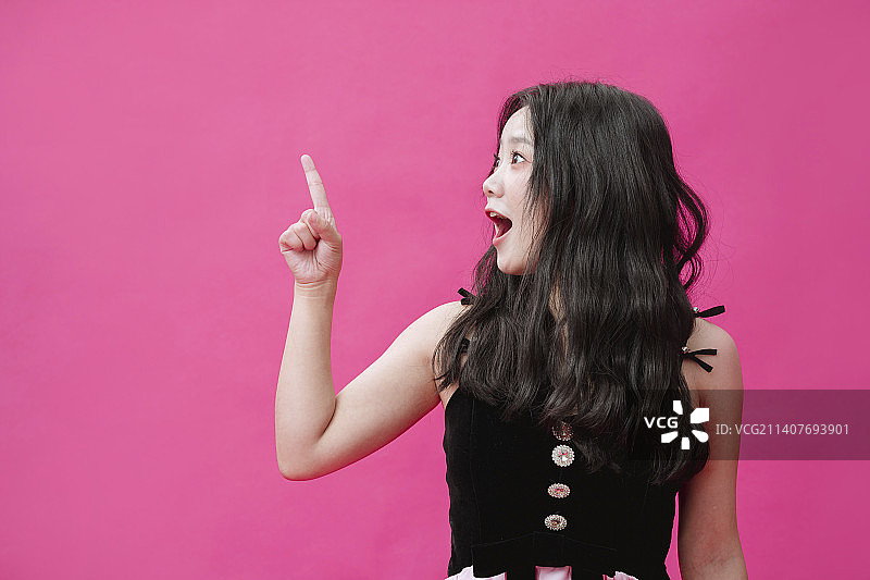 可爱的胖女孩图片素材