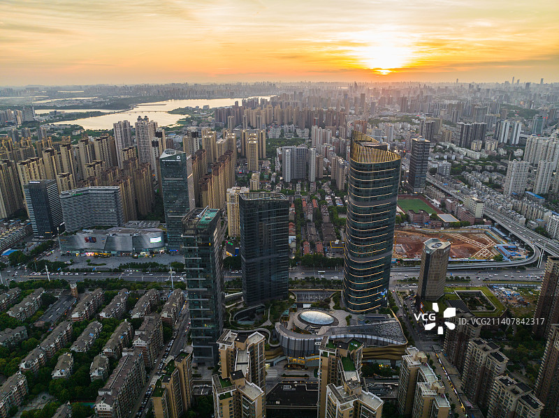 航拍武汉k11图片素材