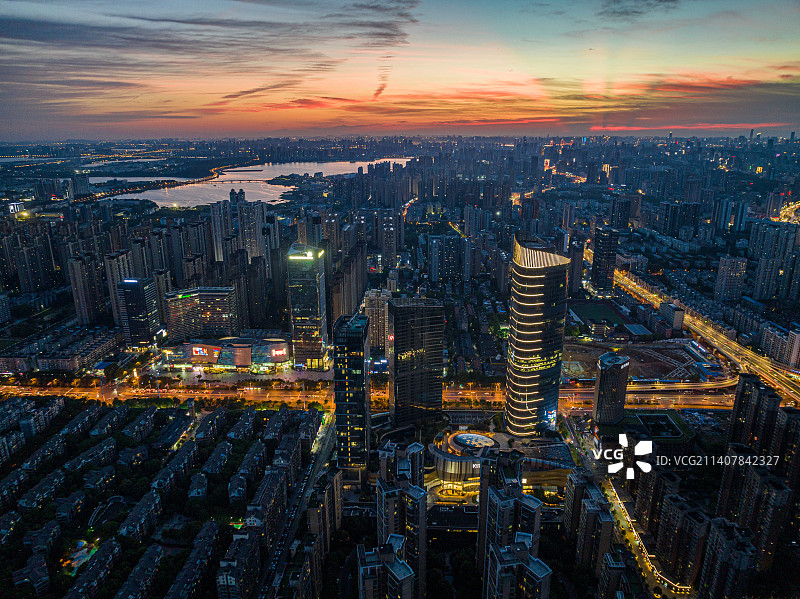 航拍武汉k11图片素材