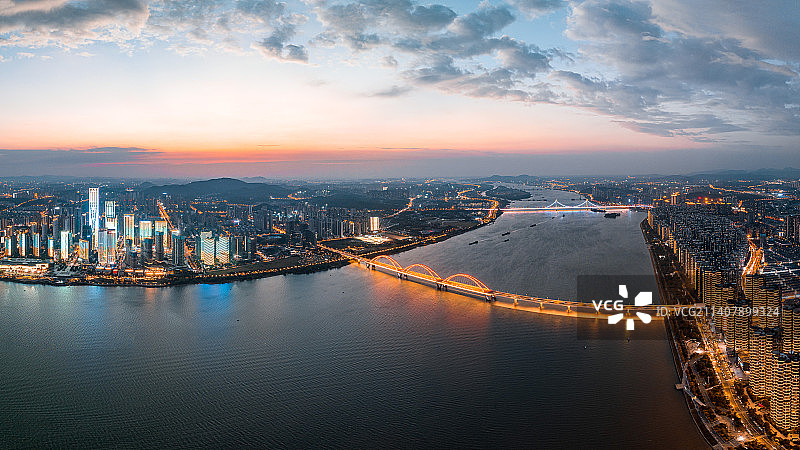 航拍长沙湘江黄昏图片素材