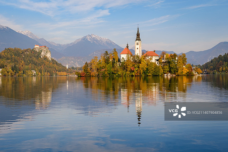 斯洛文尼亚布莱德湖畔建筑风光图片素材