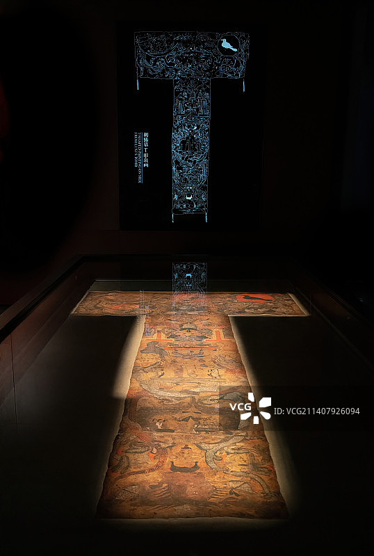 湖南博物院藏马王堆汉墓出土利豨墓非衣帛画图片素材