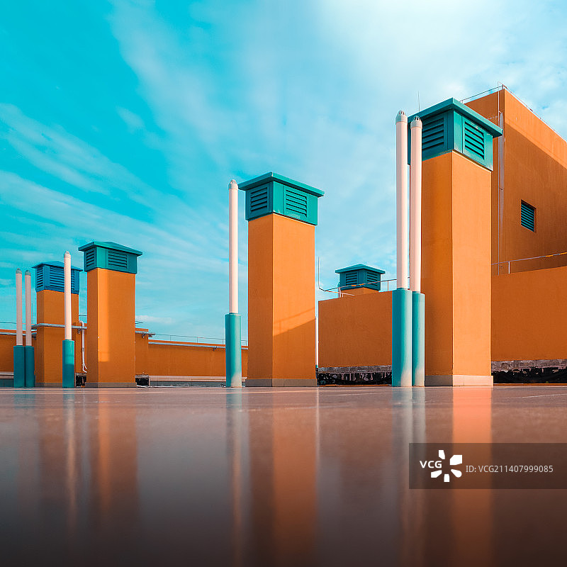 楼顶的通风口 抽象色彩图片素材