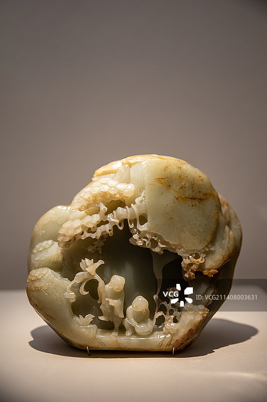 青玉和合二仙图山子（清代，故宫博物院藏）图片素材