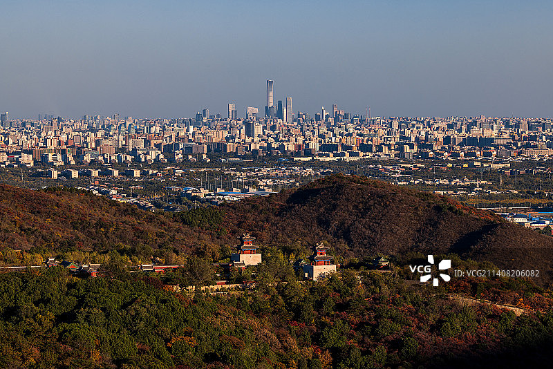 古今交汇远眺北京中信大厦图片素材