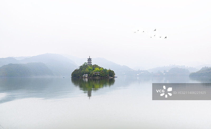 陕西安康瀛湖景区翠屏岛图片素材