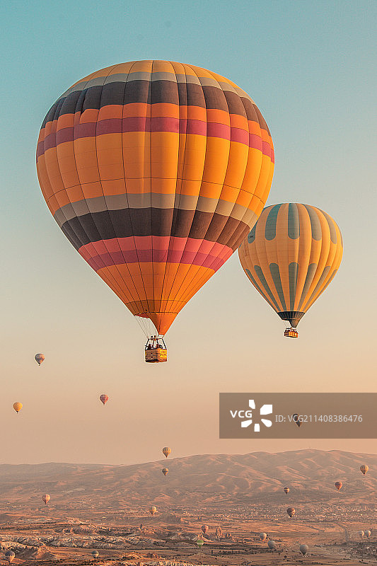 卡帕多奇亚的热气球图片素材