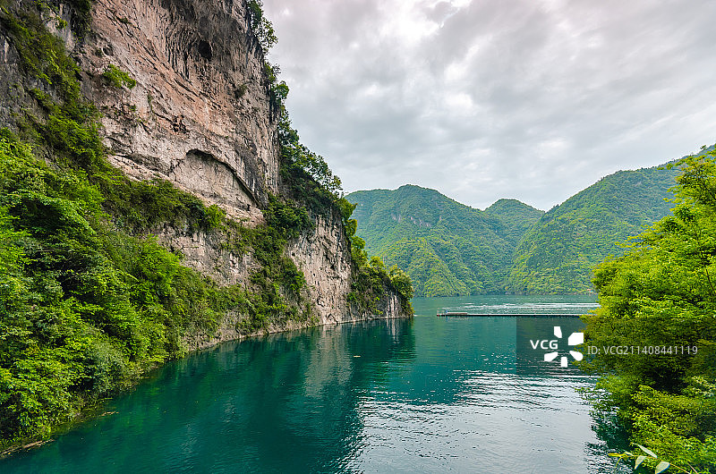 中国湖北宜昌长阳县清江画廊仙人寨图片素材