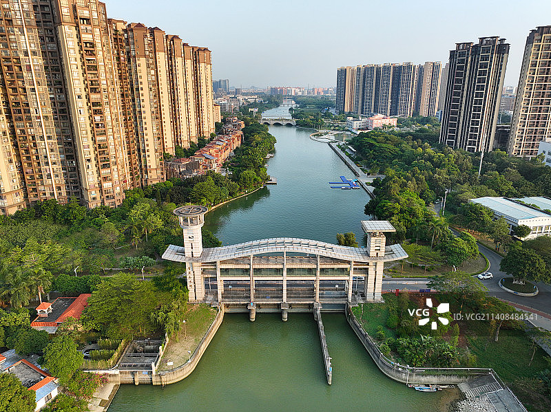 广东省佛山市顺德工业发展馆顺德金凤凰广场航拍图片素材