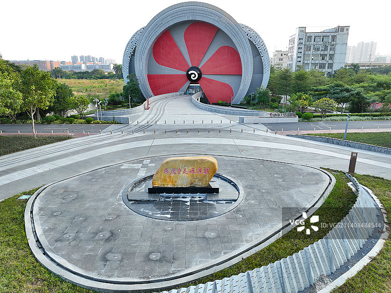 广东省佛山市顺德工业发展馆顺德金凤凰广场航拍图片素材