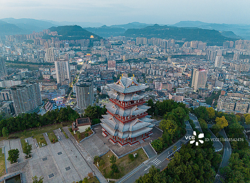 中国四川省巴中市飞霞阁航拍图片素材