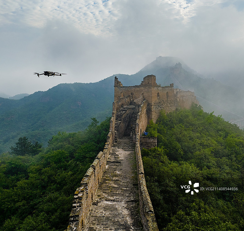 司马台长城落日图片素材