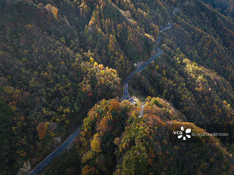 中国四川巴中南江县十八月潭景区航拍图片素材