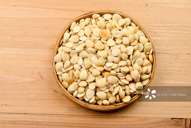 中医中药材燀苦杏仁图片素材