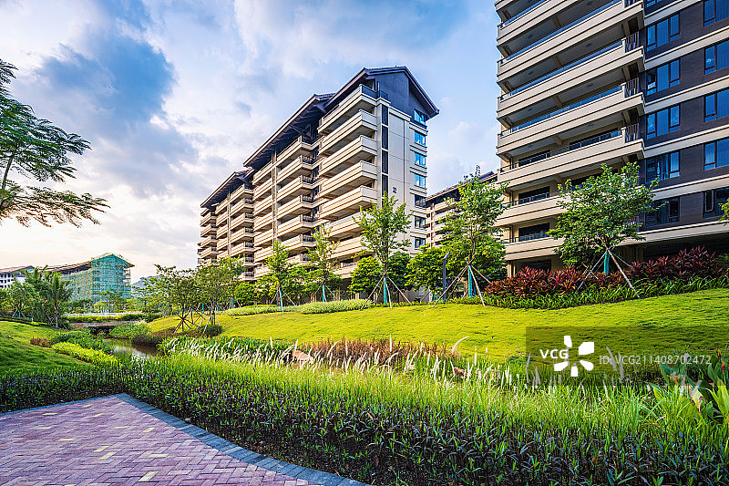 普通住宅区社区小区内园林景观实拍图图片素材