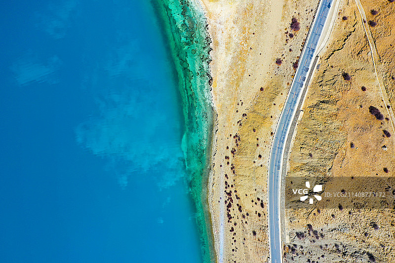 羊卓雍错图片素材