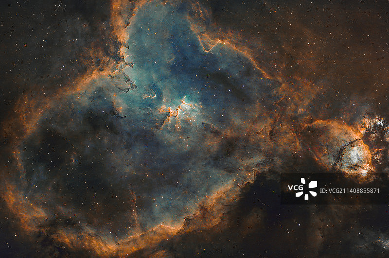 IC1805心脏星云图片素材