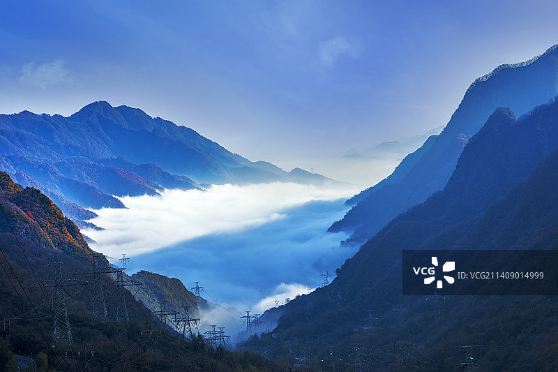 秦岭云海图片素材