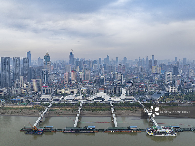 武汉江汉关长江两岸城市风光日出图片素材