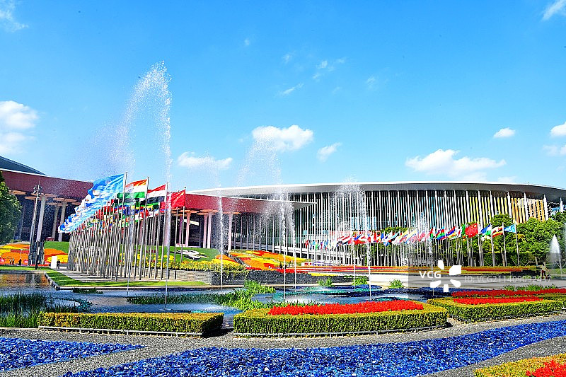 上海：国家会展中心花团锦簇图片素材