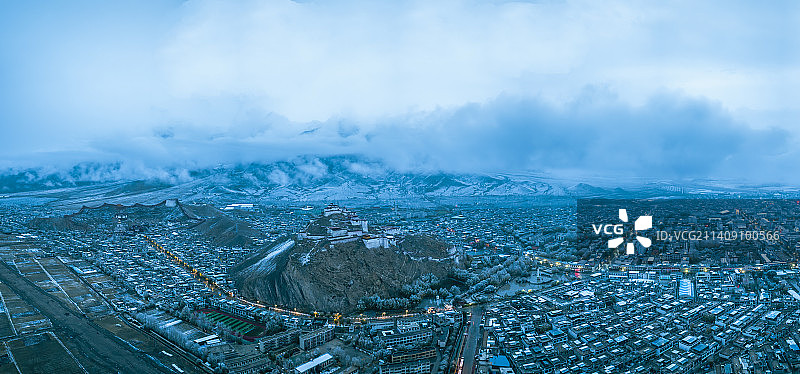 江孜宗山全景图片素材