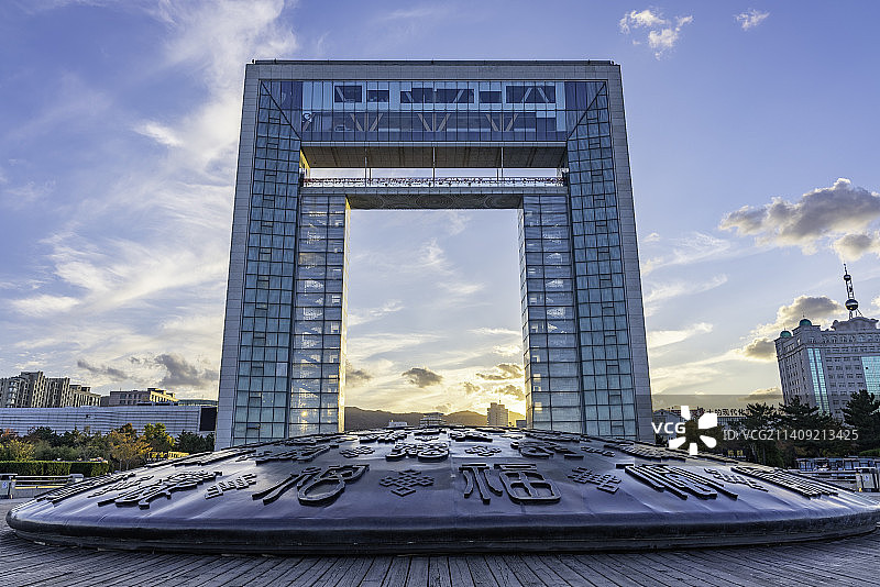 威海幸福门图片素材