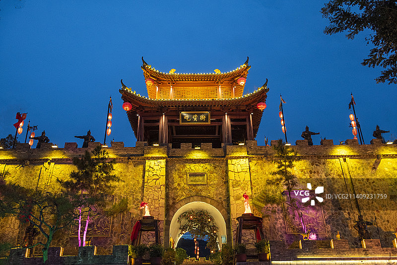中国甘肃庆阳市庆州古城风光图片素材