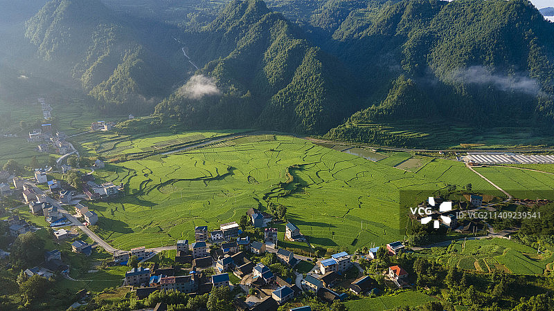 贵州岑巩：美丽乡村田园景如画图片素材
