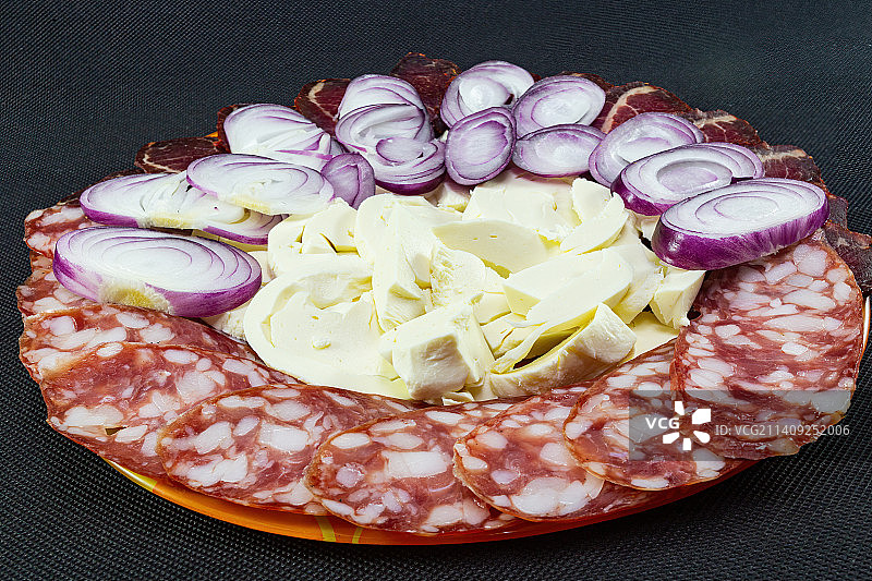 餐桌上冷盘特写，俄罗斯图片素材