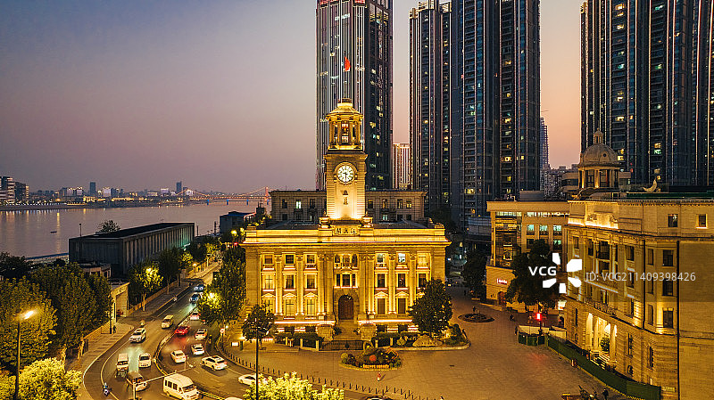 武汉汉口江汉关夜景图片素材