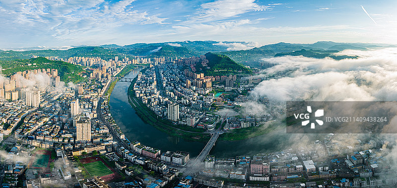 巴中城区雾景图图片素材