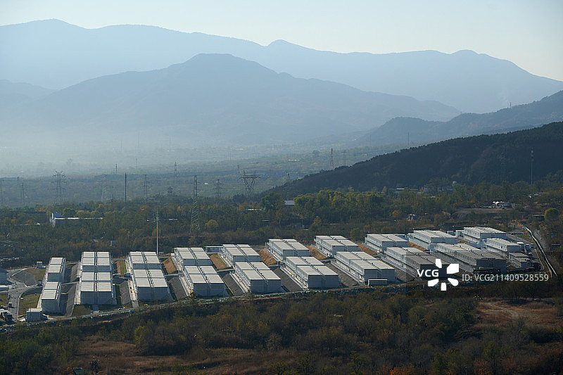 北京凤凰岭山脚下的方舱医院图片素材