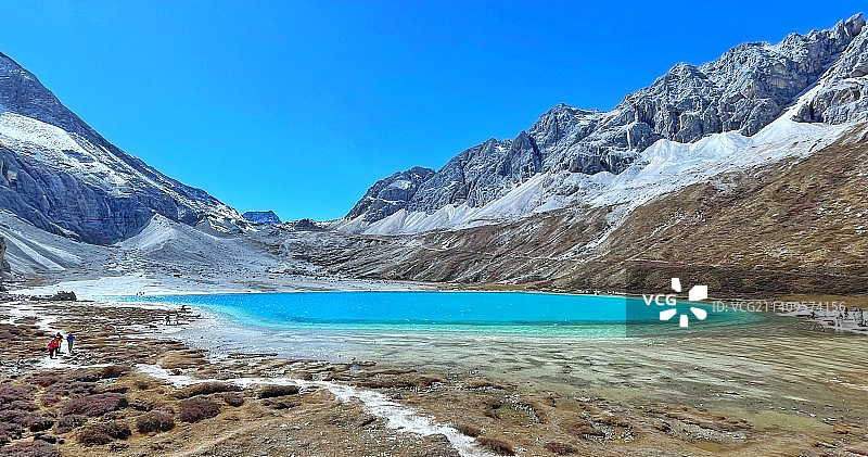 四川甘孜州-稻城亚丁-牛奶海图片素材