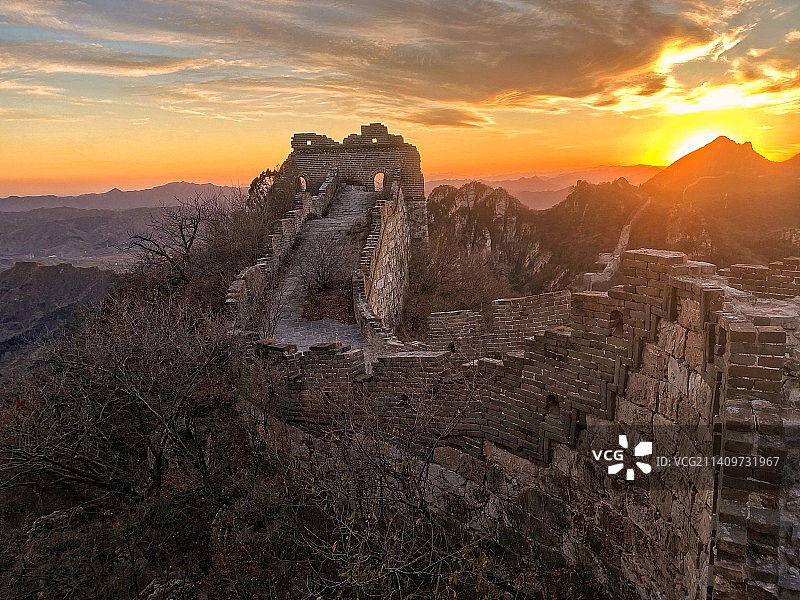 日落箭扣图片素材