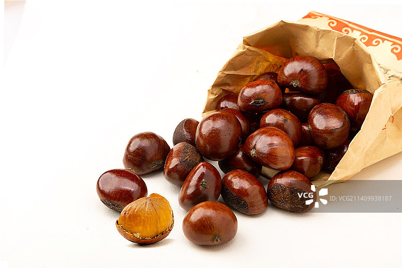 传统小吃糖炒迁西板栗栗子油栗图片素材