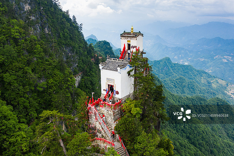 航拍陕西镇安塔云山风光图片素材
