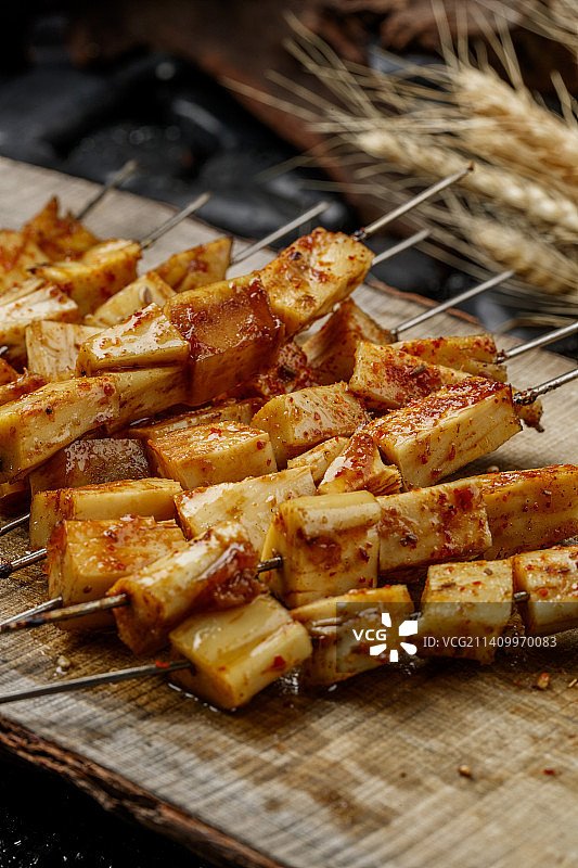 锦州烧烤炭烤羊板筋图片素材