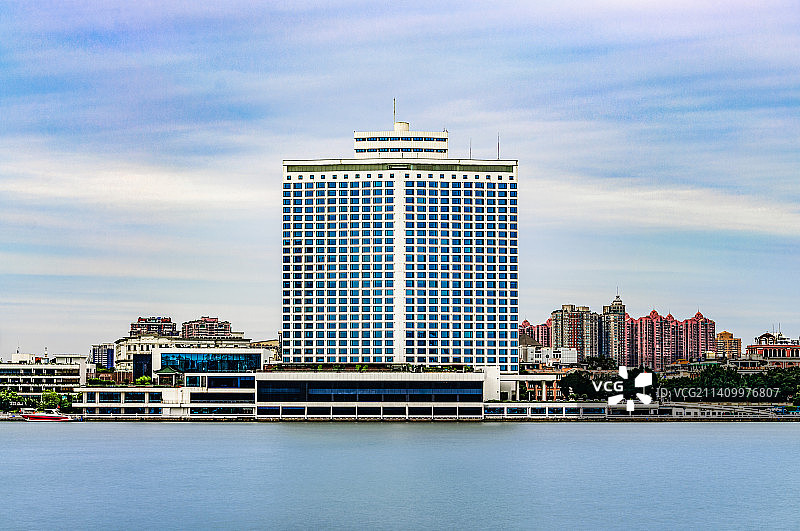 广州荔湾区珠江沿岸风光图片素材