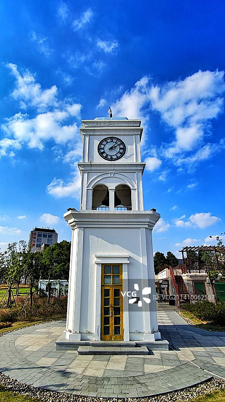 滴水湖畔钟楼图片素材