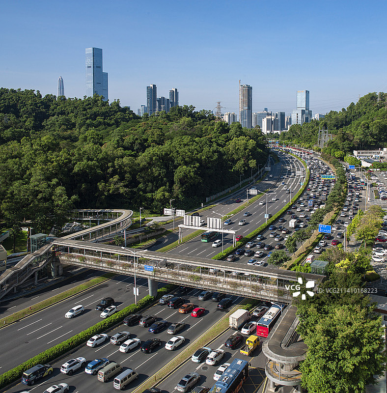 深圳北环路银湖段车流图片素材