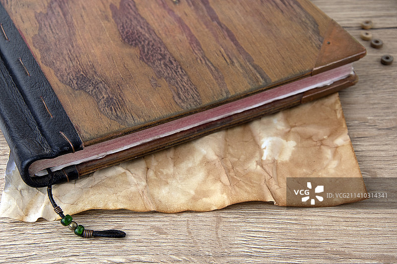 英国木板上乡村木制书本特写图片素材