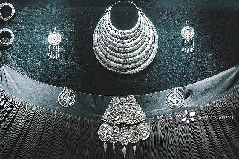 苗族银饰图片素材
