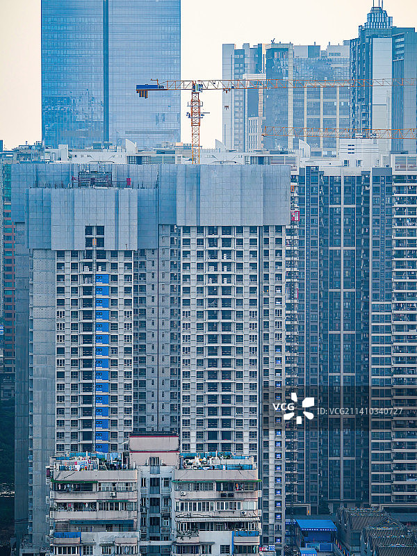 热火朝天建筑工地在忙碌建设现代化水平提高高楼拔地而起国内经济迅猛发展城市不断刷新广州羊城天际线图片素材