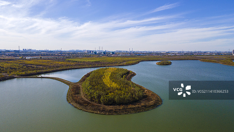 中国天津东丽湖秋色湖景航拍图图片素材