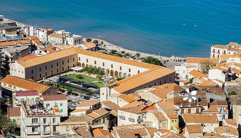 爱琴海边的古城图片素材