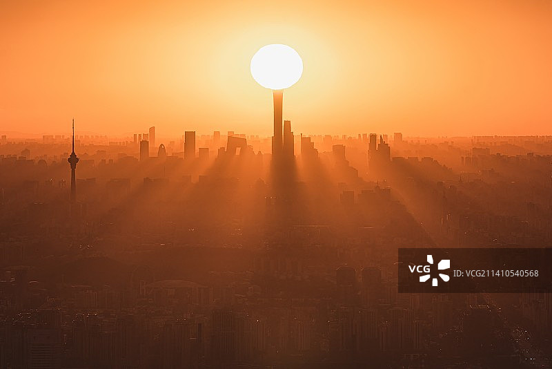 北京国贸CBD北京中信大厦悬日日出图片素材