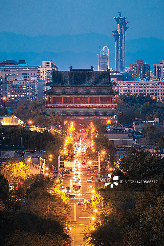 遥望鼓楼中轴线夜色图片素材