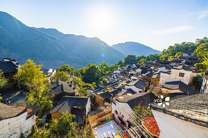 江西婺源篁岭景区秋季晒秋风光图片素材