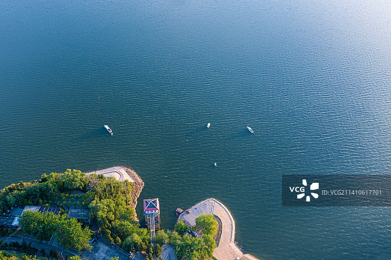 航拍洛阳嵩县陆浑湖风景图片素材