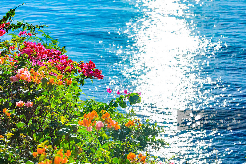 菲律宾苏米龙岛上的海景，面朝大海，春暖花开图片素材